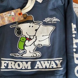 Todd Snyder LL Bean Peanuts NWT Snoopy From Away Maine Sweatshirt Hoodie Hipster